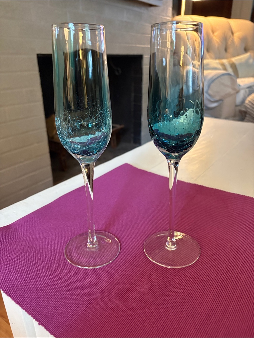 Set of 2 Blue-Tinted Crackle Champagne Flutes